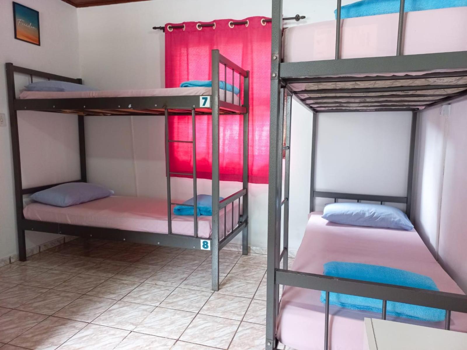 Hostel E Pousada Blue Lagoon Abraão Cameră foto